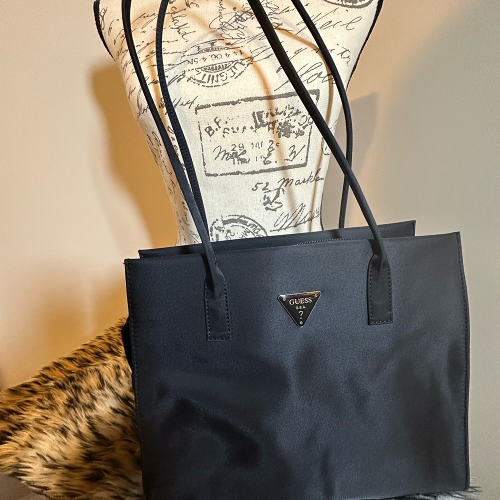 GUESS Elegant Black NylonTote Bag